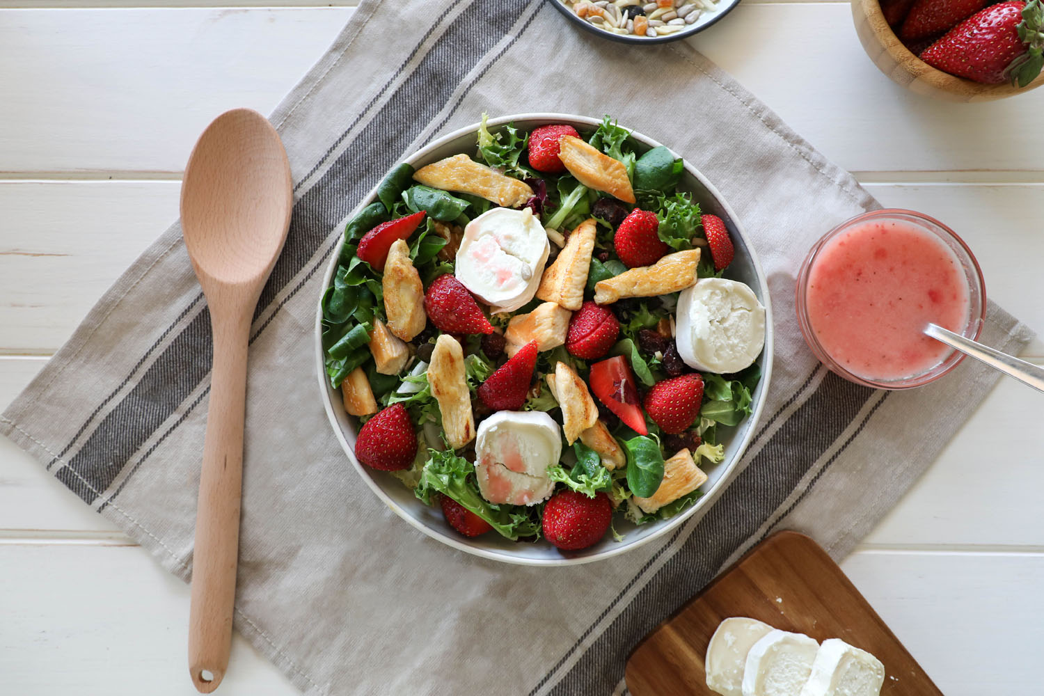 Ensalada gourmet de Pollo y Fresas - Recetas Florette