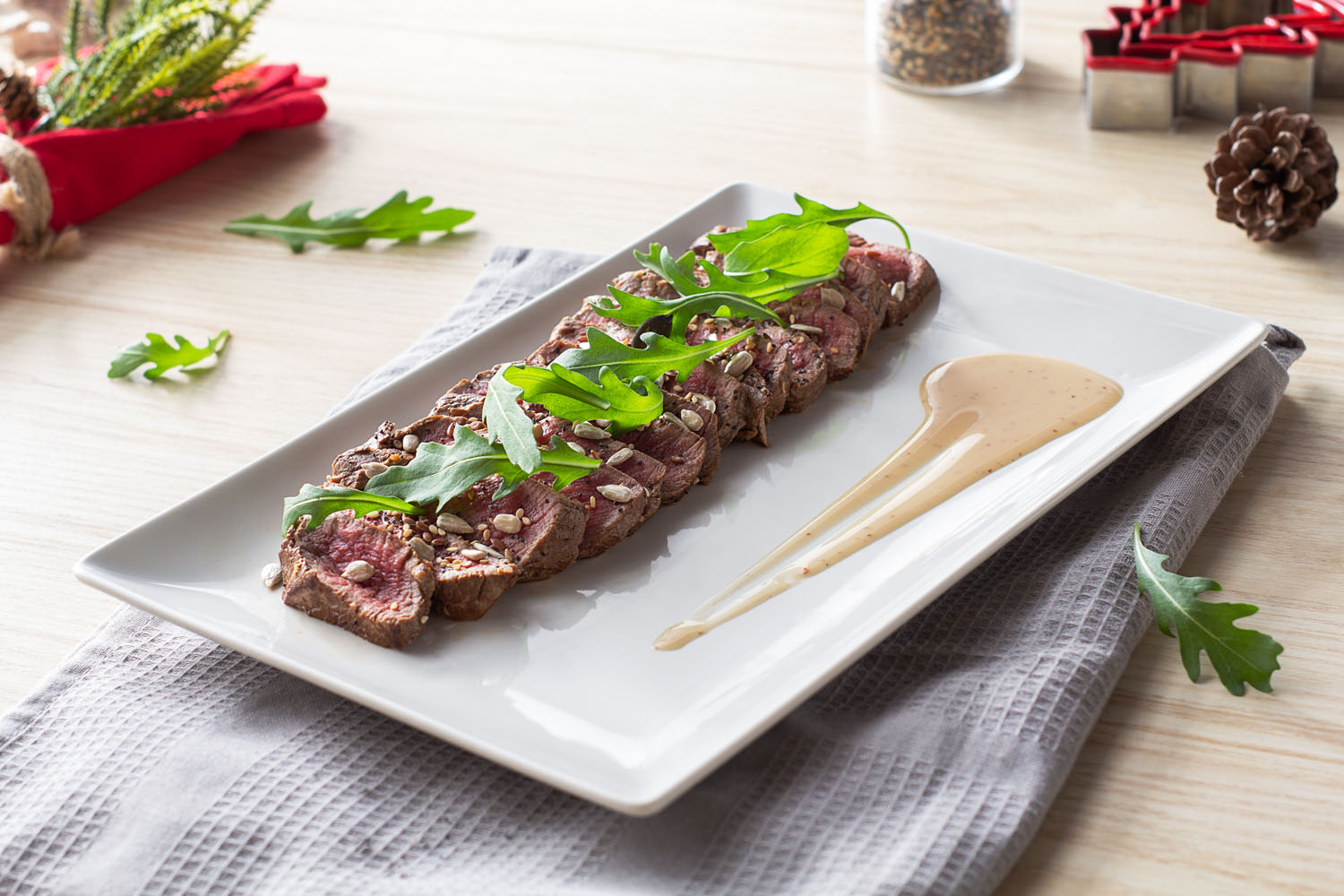 Cómo hacer una receta de Tataki de ternera con brotes de rúcula