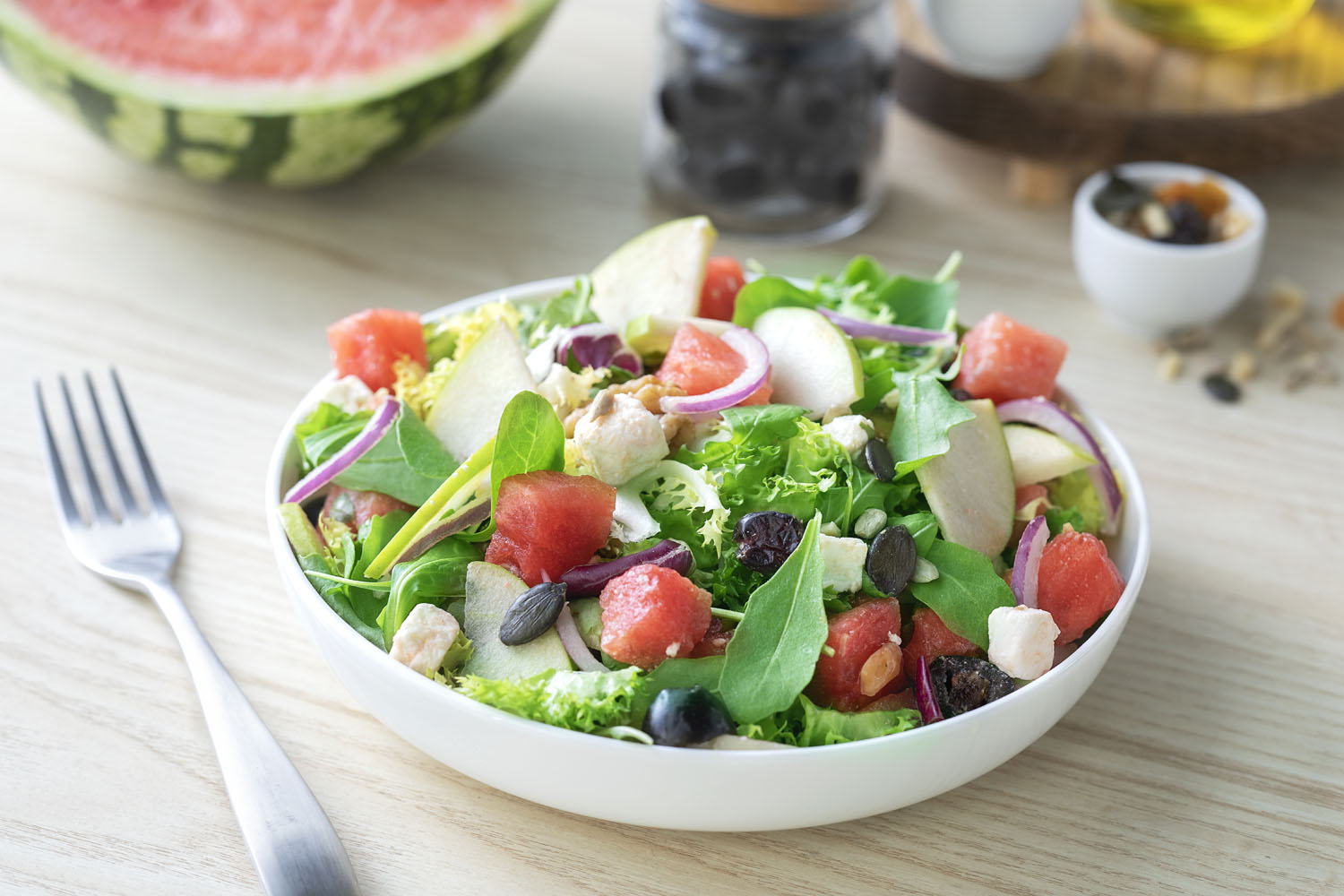 Cómo hacer una receta de Ensalada de sandía