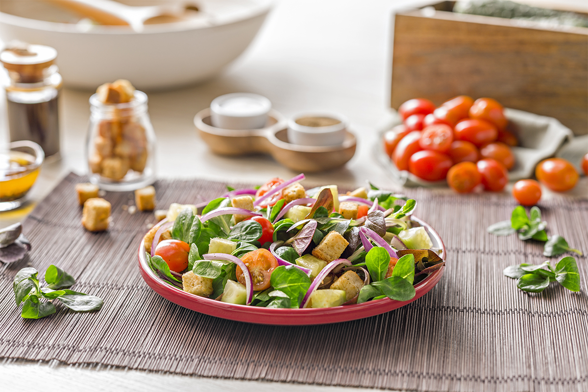 Cómo hacer una Ensalada estilo italiano