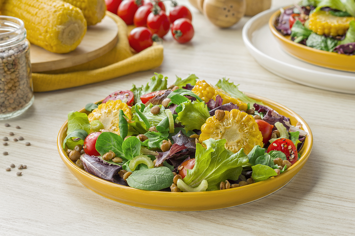 Cómo hacer ensalada templada de lentejas y maiz